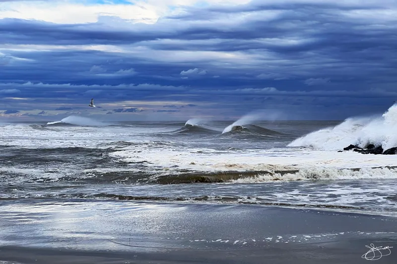 Offshore Wind and Morning Surf